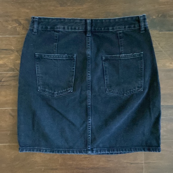 ASOS - Black Denim Mini Skirt - US 8 - Picture 3 of 4